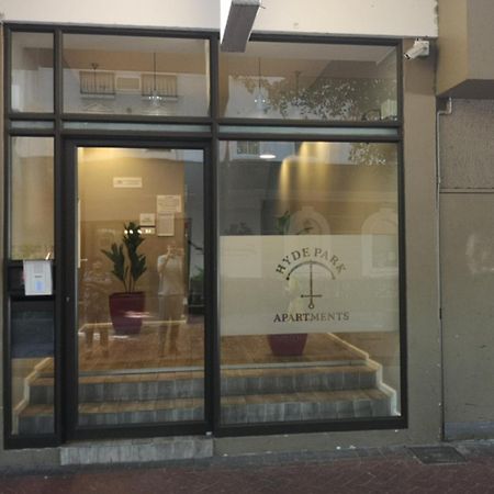 Studio 37 Hyde Park Apartments Cape Town Bagian luar foto